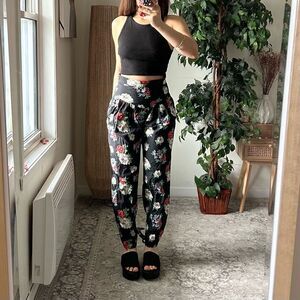 Zara Floral coquette high rise bow tie  trousers